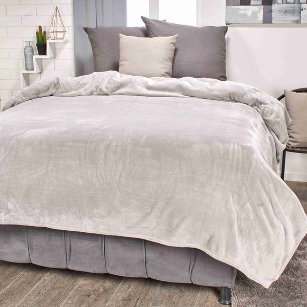 COBIJA FLANNEL UNIC GRIS NIEVE_3_11zon